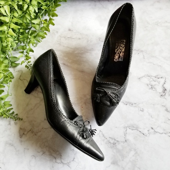 Salvatore Ferragamo Shoes - Salvatore Ferragamo | Black Pointed Kitten Heels